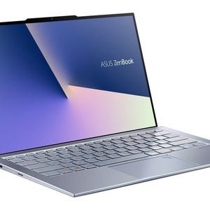 Das 13,9-Zoll-Display mit Full-HD-Auflösung ist in einen fast nicht mehr sichtbaren Rahmen eingefasst. 