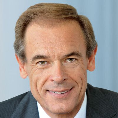 Volkmar Denner: „Automatisiertes Fahren kann die Zahl der Unfälle drastisch senken und sorgt damit für deutlich mehr Sicherheit im Straßenverkehr“ (Bosch)