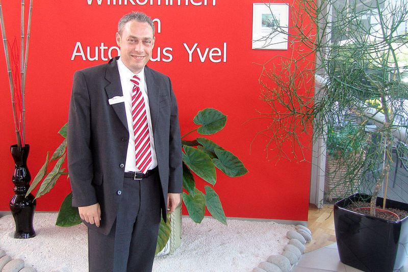 ... Frank Levy, Geschäftsführer von Autolevy ... (Mauritz / »kfz-betrieb«)