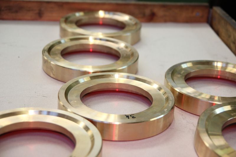 Betriebsbesichtigung Kroenert GmbH & Co. KG und ZAE Antriebssysteme (Bild: Königsreuther)