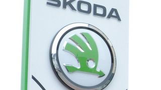 25 Skoda-Partner haben es dank ihrer Erfolge in Vertrieb und Service wieder in den Skoda-Club geschafft. (Bild: Grimm / »kfz-betrieb«)