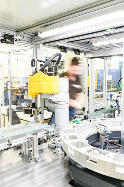 The mechanical engineering industry is facing major challenges: rising operating costs, a shortage of skilled workers, global competition and new trade barriers. The solution: energy-efficient, digitally networked and user-friendly systems. (Image:Eaton)