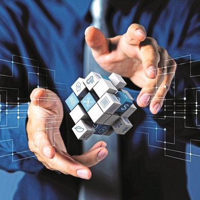 Was genau ist Requirements Engineering? Welche Aufgaben sind damit verbunden? Und weshalb können gerade kleine und mittelständische Unternehmen in der Elektronik davon besonders profitieren? Diese 11-teilige Artikelreihe beantwortet die Fragen und geht auf Grundlagen, typische Risiken und zentrale Schritte für einen sauberen Projektstart genau ein. (Bild: HEITEC)