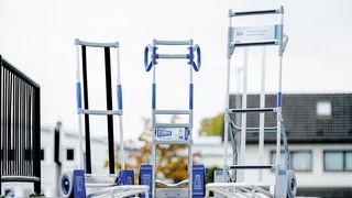 Über 2.000 Varianten! Ein wichtiger Faktor für den millionenfachen Erfolg der Sackkarre von Expresso ist nicht zuletzt ihre Weiterentwicklung zu einem modularen Baukastensystem, aus dem heraus sich stets das Richtige zusammenstellen lässt. (Bild: www.zgoll.com)