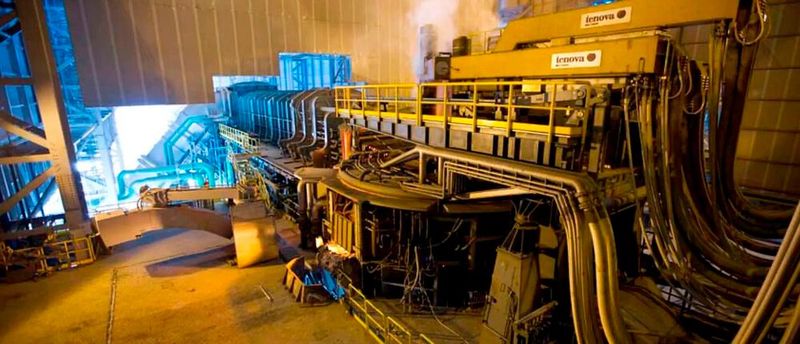 Mit dem EMS wurde 1937 eine Möglichkeit geschaffen, flüssiges Metall kontaktlos zu rühren.(Bild:  ABB)