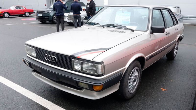 Inzwischen auch selten geworden: Audi 80 Quattro vom Typ 85. Aber 20.000 Euro bei dem Karosseriezustand sind wohl zu viel des Guten. (Bild: Dominsky – VCG)