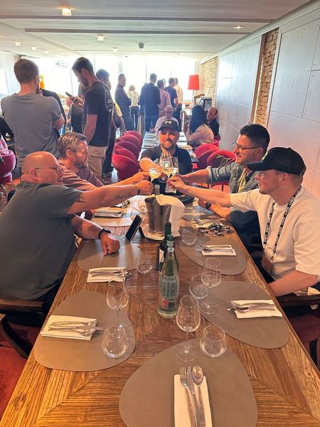 Frühshoppen können nicht nur die Franzosen. (Bild: Vogel IT-Medien GmbH)