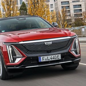 Hinsichtlich Optik und Praktikabilität gelingt Cadillac mit dem Lyriq der Sprung in die Neuzeit.(Bild:  www.weigl.biz)