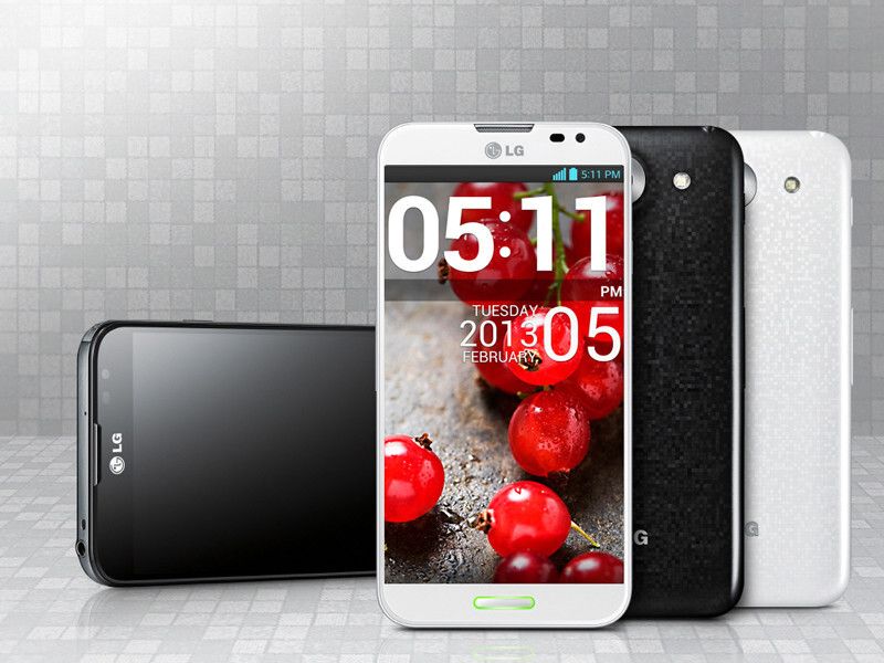 Im April soll das Optimus G an den Start gehen. Mit dem 5,5 Zoll großen Full-HD-IPS-Panel st es das erste Phablet beziehungsweise Smartlet von LG. (Bild: LG)