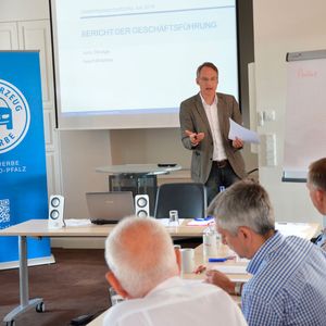 Arbeiten am Zukunftskonzept: Das Kfz-Gewerbe Rheinland-Pfalz hatte sich zu einer Klausurtagung zusammengefunden.