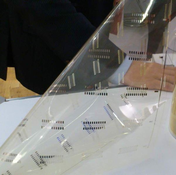 Gedruckte Speichermodule gab es am Stand von Thinfilm zu sehen. (Bild: ELEKTRONIKPRAXIS)