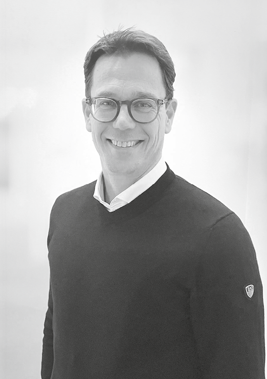 (Dominik Coenen ist Senior Vice President Sales & Account Management bei Experian DACH. (Bild: Experian))