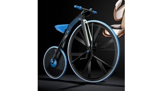 Das E-Bike Concept 1865 besteht aus mehr als 20 Basf-Kunststoffen, lehnt sich vom Design her an historische Hochräder an und soll dazu anregen althergebrachtes Denken auf den Prüfstand zu stellen. (Bild: Basf)