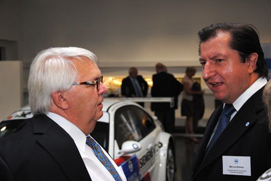 Tauschten sich über die aktuellen Trends im Verband aus: Peter Flemming (LV Baden-Württemberg; li.) und Markuns Büttner (LV Nordrhein-Westfalen). (Archiv: Vogel Business Media)