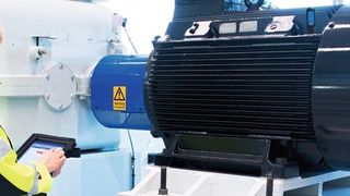 Die Erfassung unterschiedlichster Sensordaten bildet die Grundlage für eine vorausschauende Instandhaltung. (SKF)