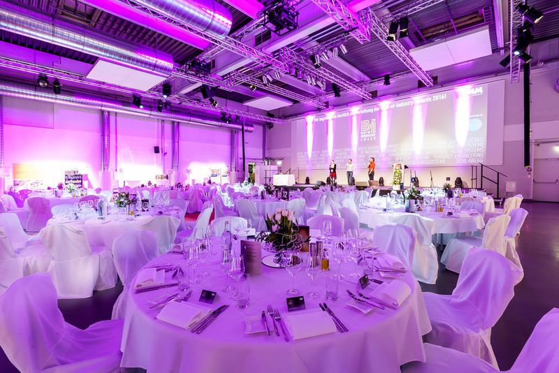 Impressionen des Gala-Abends zur Verleihung des „Best of Industry“-Awards Mitte Februar in Würzburg. (Stefan Bausewein)