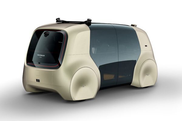 Dank kräftiger Flanken und der stabilen Dachsäulen vermittelt das Konzeptfahrzeug Solidität, Sicherheit und Verlässlichkeit. (Volkswagen)