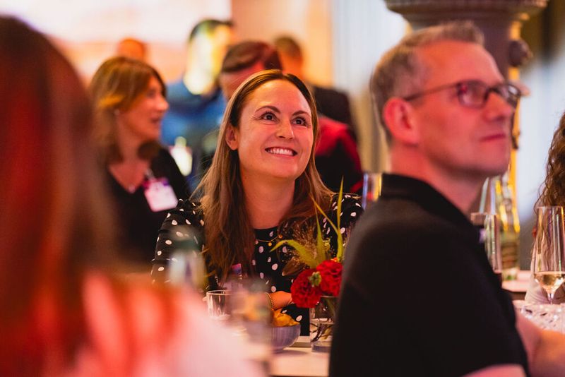 Impressionen vom 24. Würzburger EMS-Tag: Im Mittelpunkt standen aktuelle Branchenthemen, praxisnahe Impulse und insbesondere der persönliche Austausch innerhalb der EMS-Community. (Bild: Stefan Bausewein)