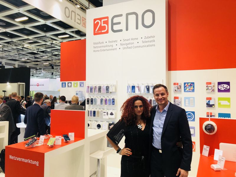 Besa, IT-BUSINESS, mit Sven Hollemann, GF von der ENO, die dieses Jahr 25. jähriges Jubiläum feiert. (Bild: IT-BUSINESS)