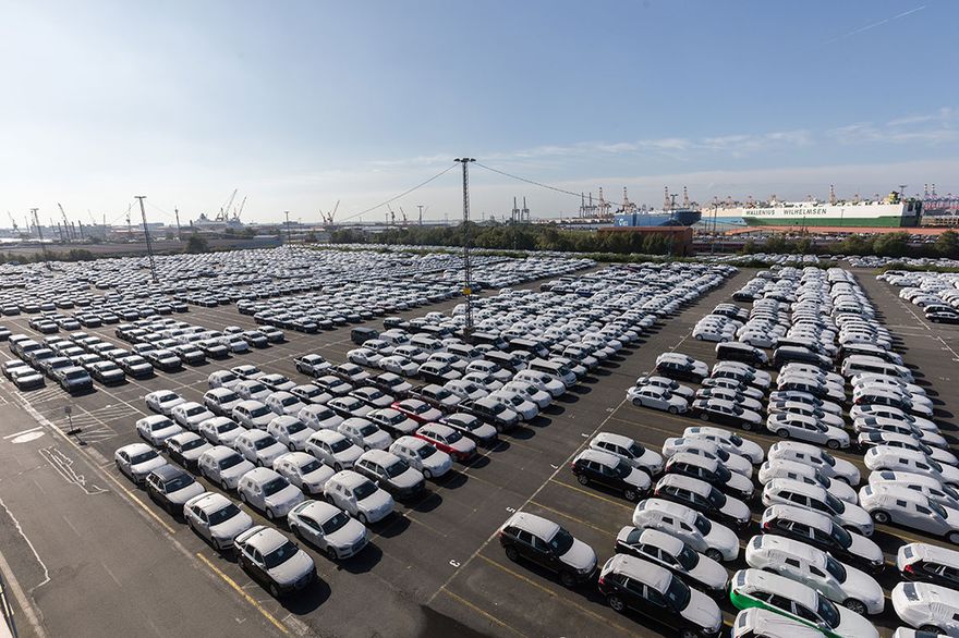 blg_bremerhaven_autoterminal-img.jpg (BLG LOGISTICS GROUP AG & Co. KG)