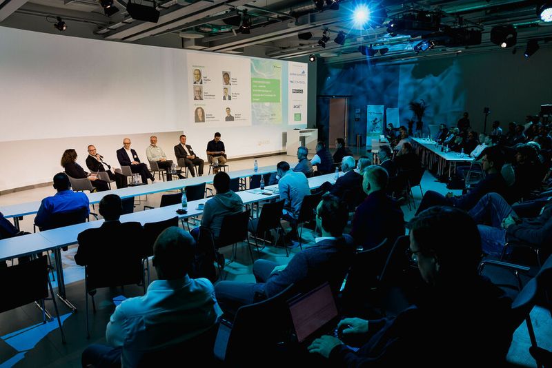 Impressionen von Power of Electronics 2025. (Bild: Stefan Bausewein)