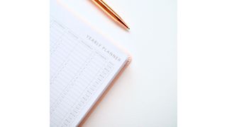 Stay up to date via our website and newsletter regarding the international trade fair situation. (Plush Design Studio (Unsplash))