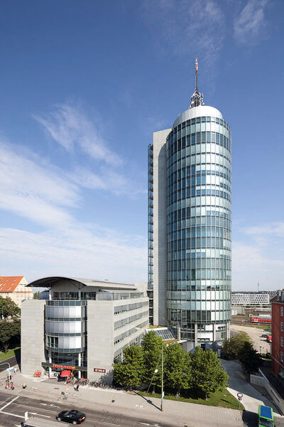 Acronis ist ein führender Hersteller von Disaster-Recovery- und Data-Protection-Lösungen der nächsten Generation für physische, virtuelle undCloud-Umgebungen. Mit Acronis Software für Backup, Disaster Recovery, Deployment und Migration können Anwender kritische Server und Daten besser schützen und verfügbar halten, um Vorgaben für Wiederanlaufzeiten und Wiederherstellungszeitpunkte zu erreichen – bei gleichzeitiger Verringerung der Gesamtbetriebskosten.Acronis Software profitiert von mehr als einem Jahrzehnt an Investitionen in Forschung und Entwicklung und wird in mehr als 90 Ländern vertrieben. (Bild: Acronis)