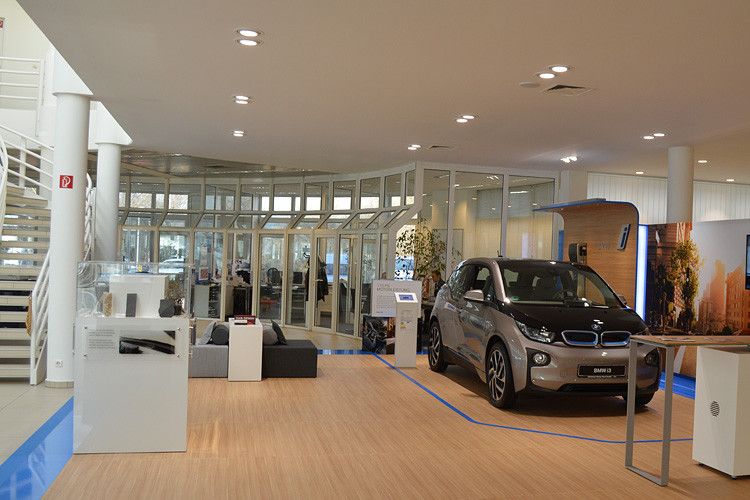 Über die BMW-i-Modelle kommt zusätzliche Elektrokompetenz in die Dello-Gruppe. (Foto: Dello)