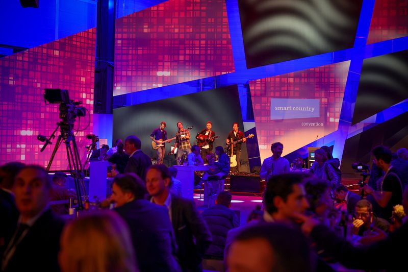 Networking mit Musik zum Ausklang. Die nächste SCCON wird vom 15. bis 17. Oktober 2024 wieder in Berlin stattfinden. (Messe Berlin GmbH)