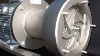 FPM-Serie mit Magnetkupplung, Spalttopf und offenem Laufrad verbindet Sicherheit und Sauberkeit. (Bild: Fristam Pumpen)