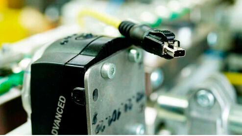 Harting unterstützt SEF bei der Entwicklung neuer Connectivity.(Bild:  SEF/Harting)