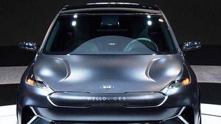 Auf der Elektronik-Messe CES in Las Vegas (bis 12. Januar) gibt Kia mit dem elektrisch angetriebenen Konzeptfahrzeug Niro EV Ausblick auf seine E-Mobilitätspläne.  (Kia)