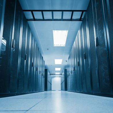 Business in the critical infrastructure sector places high demands on information security. (Image:Lufthansa Industries/iStock, bjdlzx)