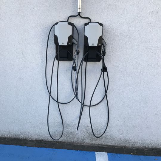 Eine gute Ladeinfrastruktur gilt als entscheidender Faktor für den Erfolg der Elektromobilität.(Bild:  Seyerlein/»kfz-betrieb«)