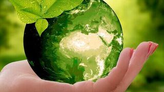 Methanol can be used as a fuel in transportation and, critically, is a potential enabler for decarbonization. (Pixabay)