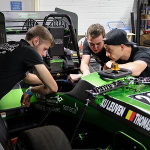 113 Teams aus mehr als 25 Nationen kämpften vom 8. bis zum 14. August 2016 um den Sieg bei Formula Student Germany 2016 am Hockenheimring.