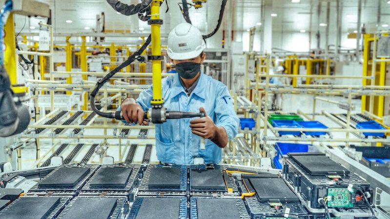 Storedot und Vinfast entwickeln gemeinsam eine schnellladefähige Batteriezelle für Elektrofahrzeuge.(Bild:  Vingroup)