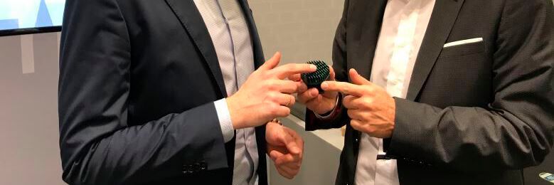 Sensor mit integrierter mioty-Übertragungstechnologie und energieautarker Versorgung.(Bild:  Fraunhofer IIS)