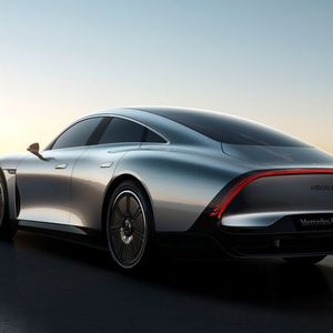 Das extreme Kamm-Heck kennt man von alten Rennwagen - und in moderater Form vom Toyota Prius(Bild:  Mercedes-Benz)