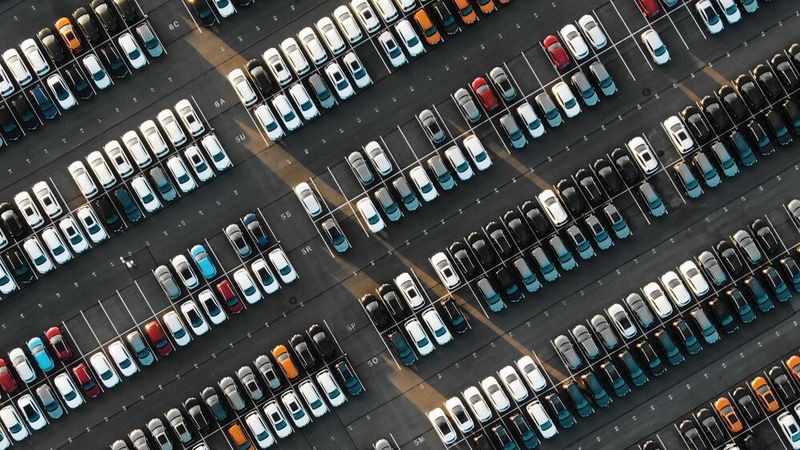 Wie sind Händler mit ihren Leasingangeboten über verschiedene Portale hinweg unterwegs? Ein neues Tool der Spezialplattform Goleasy ermöglicht die übergreifende Marktanalyse. (Bild: ©  wifesun - stock.adobe.com)