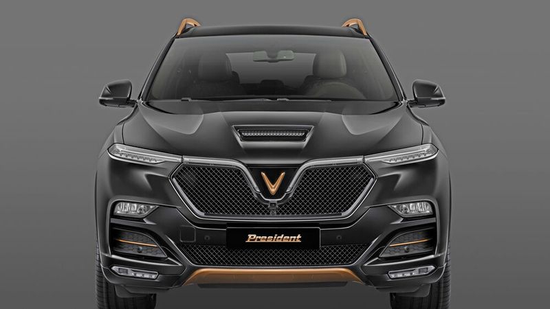 Die neu designte Front birgt einen V8-Motor mit 420 PS Leistung. (Bild: Vinfast)