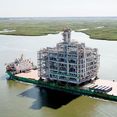 The second last module transported weighs 6,920 tonnes and is 55 metres high. (Source:  Ineos)