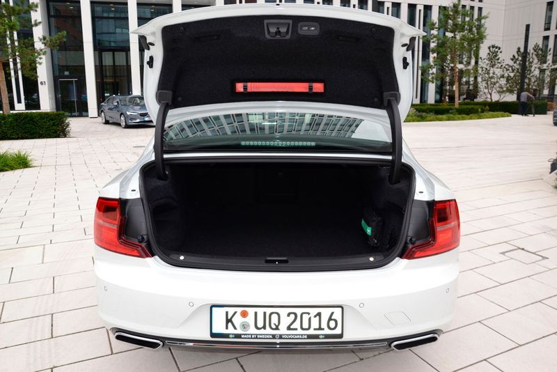 Der Kofferraum bietet 500 Liter Ladevolumen. (Mauritz)