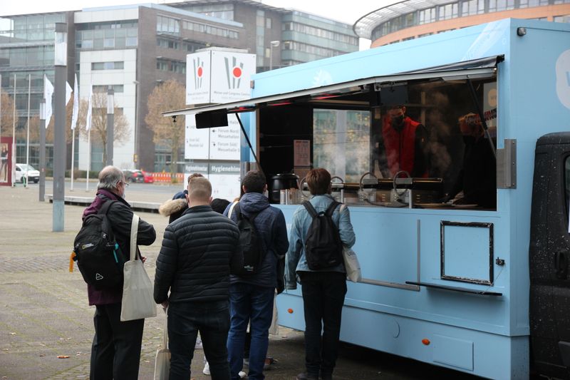 Zum Jahresabschluss gab es für die Besucher sogar gratis frische Waffeln... Weitere Infos zu den kommenden LAB-SUPPLY-Messen finden Sie auf www.lab-supply.info. (LABORPRAXIS, C. Lüttmann)