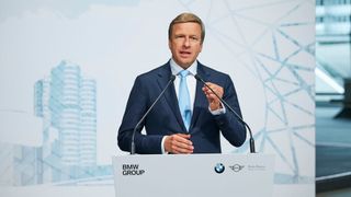 BMW-Chef Oliver Zipse erklärte am Mittwoch: „Wir rechnen damit, dass ab 2025 die Nachfrage nach vollelektrischen Fahrzeugen weiter deutlich ansteigen wird.“ (Bild: BMW)