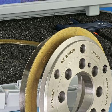 Mit dem modularen «ECO»-Wechselsystem für Abrichtscheiben bietet Dr. Kaiser eine effiziente und nachhaltige Lösung zum einfachen Austausch von Abrichtbelägen. (Bild: Dr. Kaiser Diamantwerkzeuge)