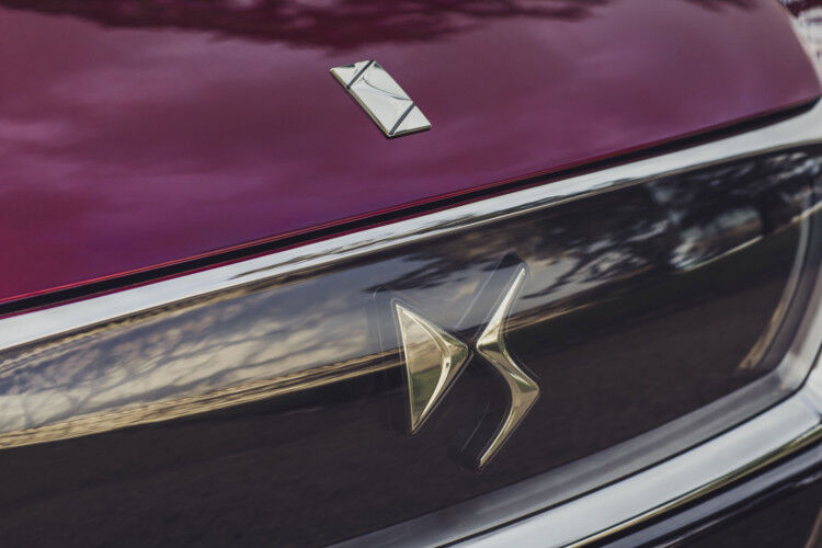 Design-Kennzeichen des SUV sind ein verglaster Kühlergrill,... (Foto: Citroën)