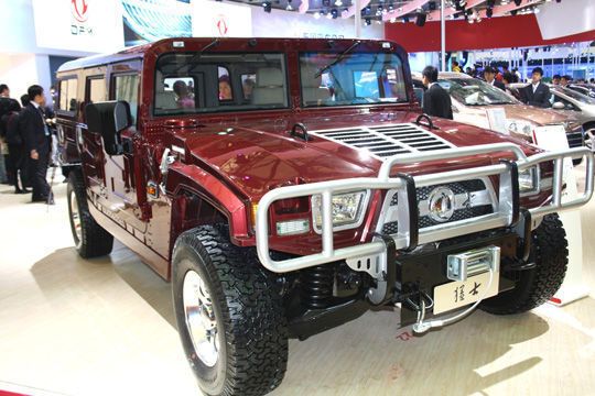 Ungestraftes Plagiat: Nach dem Aus der US-Geländewagenmarke Hummer muss Donfeng zumindest nicht mehr mit Klagen gegen seine Version des martialischen Geländewagens rechnen. (Archiv: Vogel Business Media)
