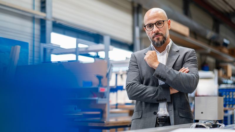 Mit einer MES-Lösungssuite können Unternehmen ihre Fertigung zukunftssicher aufstellen.(Bild:  © Westend61 on Offset/Shutterstock)