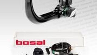 Mehr Modelle und praktische Einbauhilfen: der neue Bosal-Katalog für Anhängerkupplungen. (Foto: Bosal)